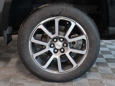 Used 2021 GMC Canyon Denali image 17