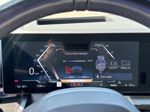 Used 2024 BMW i5 eDrive40i w/ Executive Package RWD image 21