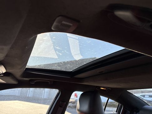 Certified 2023 Dodge Charger Scat Pack image 19