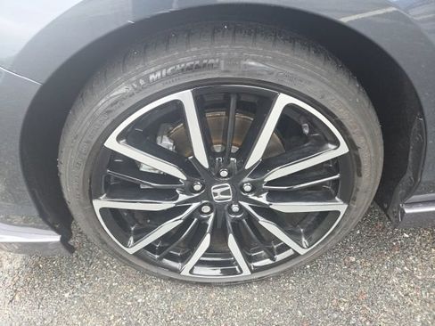 Certified 2023 Honda Accord Touring image 23