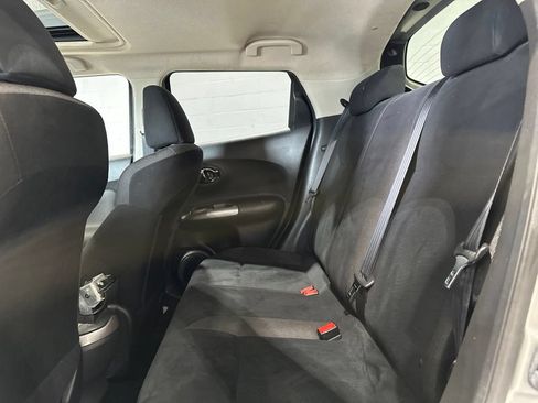 Used 2015 Nissan Juke SV AWD/4WD image 14