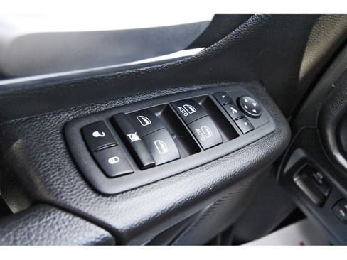 Used 2023 RAM 1500 Lone Star AWD/4WD image 20