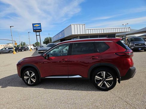 Used 2023 Nissan Rogue SL w/ SL Premium Package AWD/4WD image 5
