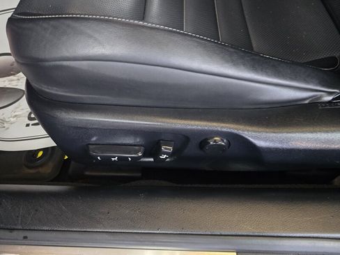Used 2015 Lexus RC 350 AWD w/ Navigation System Package image 18