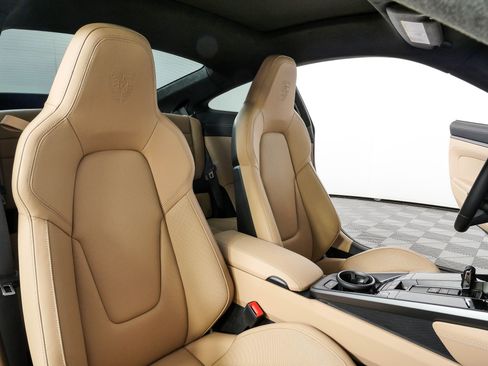 Certified 2024 Porsche 911 Carrera S RWD image 22