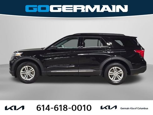Used 2023 Ford Explorer XLT image 11