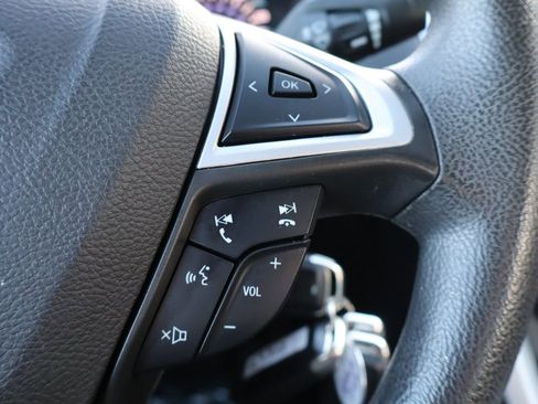 Used 2016 Ford Fusion SE image 31