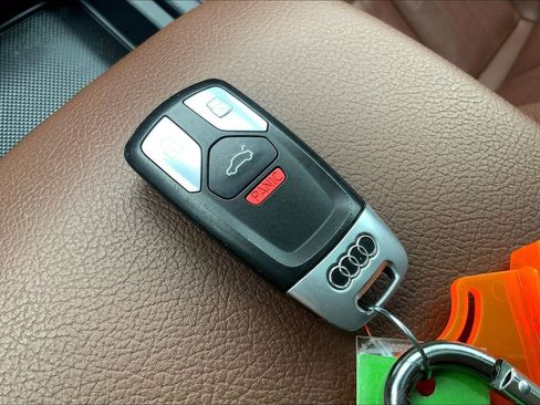 Used 2018 Audi Q5 2.0T Premium Plus w/ Premium Plus Package image 15