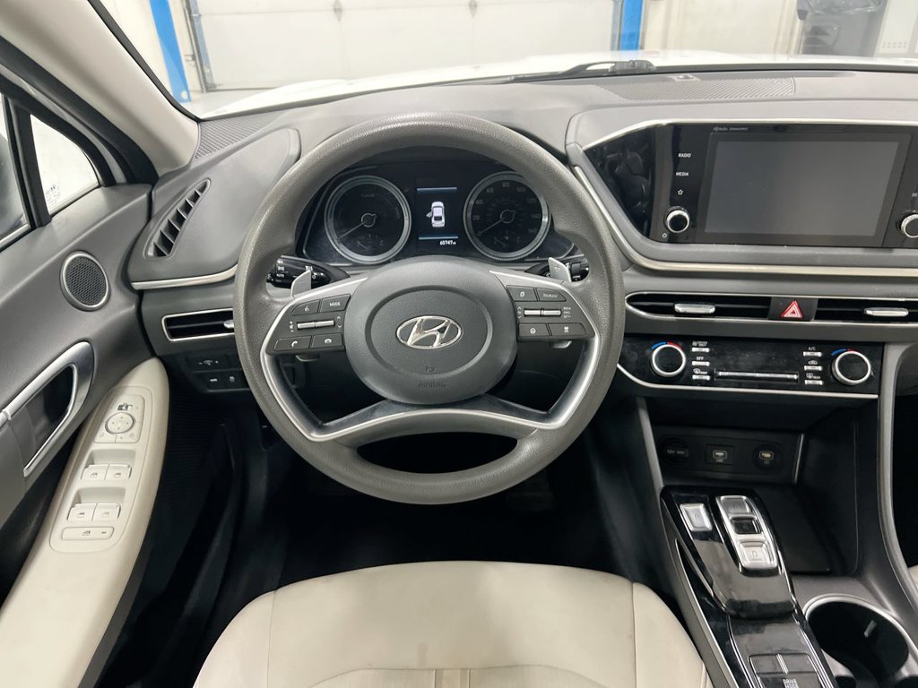 Used 2022 Hyundai Sonata Blue FWD image 11