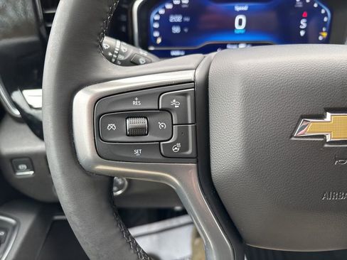 Used 2025 Chevrolet Silverado 1500 LT image 21