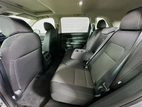 Used 2025 Honda CR-V EX image 27