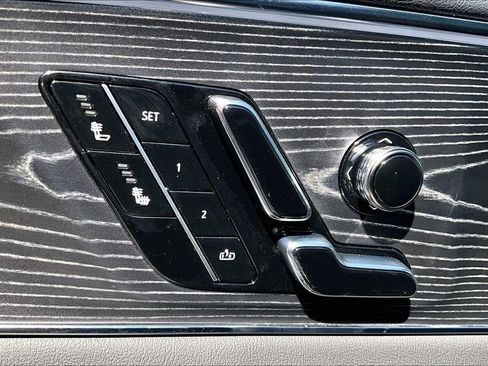 New 2026 Cadillac Lyriq Luxury w/ LPO, Floor Liner Package AWD/4WD image 16