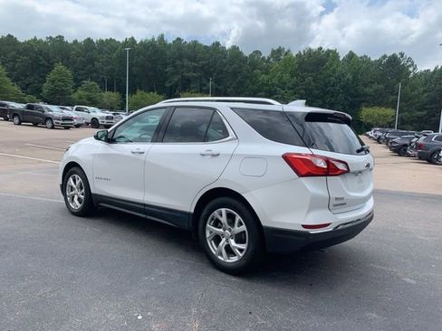 Used 2018 Chevrolet Equinox Premier image 4
