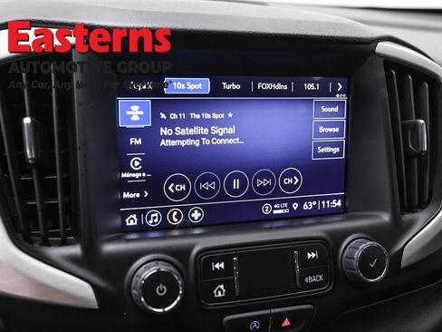 Used 2024 GMC Terrain SLT image 19