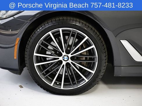 Used 2023 BMW 540i xDrive w/ Premium Package AWD/4WD image 11