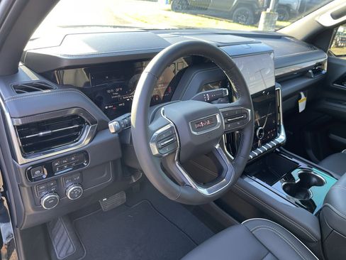 New 2026 GMC Yukon Elevation AWD/4WD image 45
