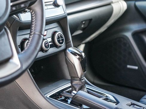 Used 2020 Subaru Impreza 2.0i Limited image 23