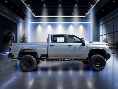 Used 2026 Chevrolet Silverado 2500 Custom w/ Custom Value Package AWD/4WD image 3