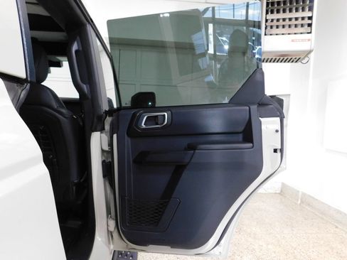 Used 2025 Ford Bronco Badlands AWD/4WD image 71