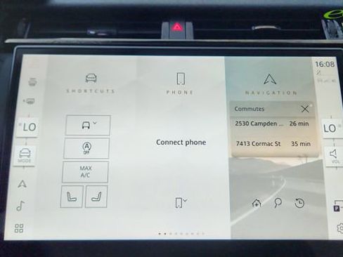 Used 2024 Land Rover Range Rover Velar Dynamic SE AWD/4WD image 47