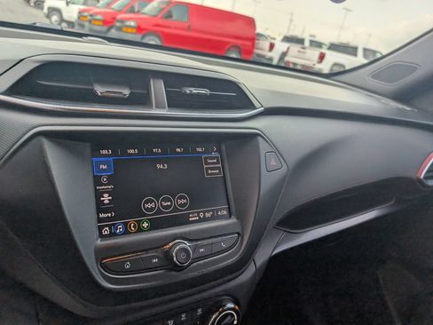 Used 2022 Chevrolet TrailBlazer RS AWD/4WD image 20