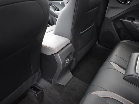 New 2026 Subaru Crosstrek 2.5i Limited w/ Crosstrek Mirror Package image 22