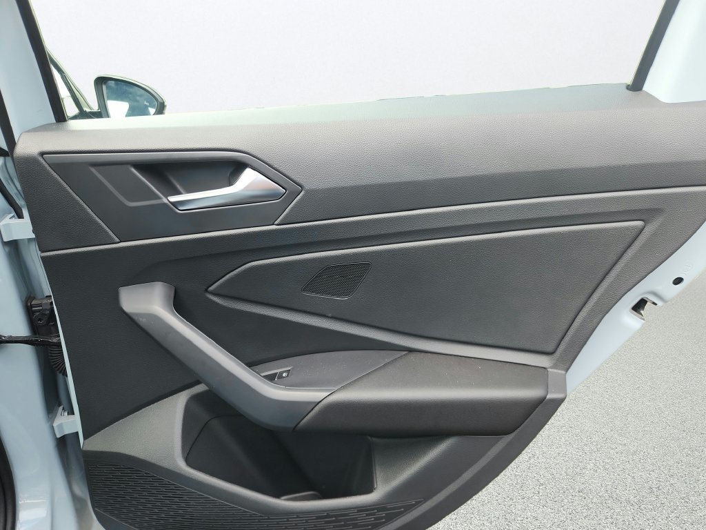 Certified 2025 Volkswagen Jetta Sport FWD image 27