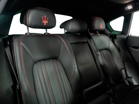 Used 2022 Maserati Levante Modena image 34