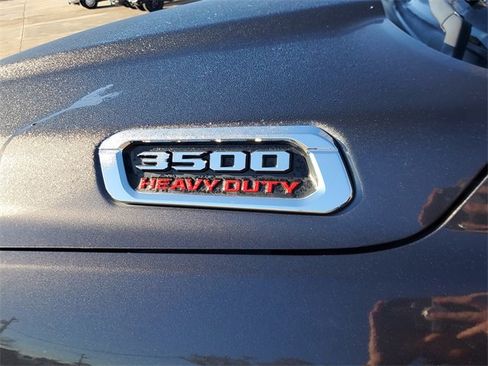 Used 2024 RAM 3500 Tradesman w/ Chrome Appearance Group image 8