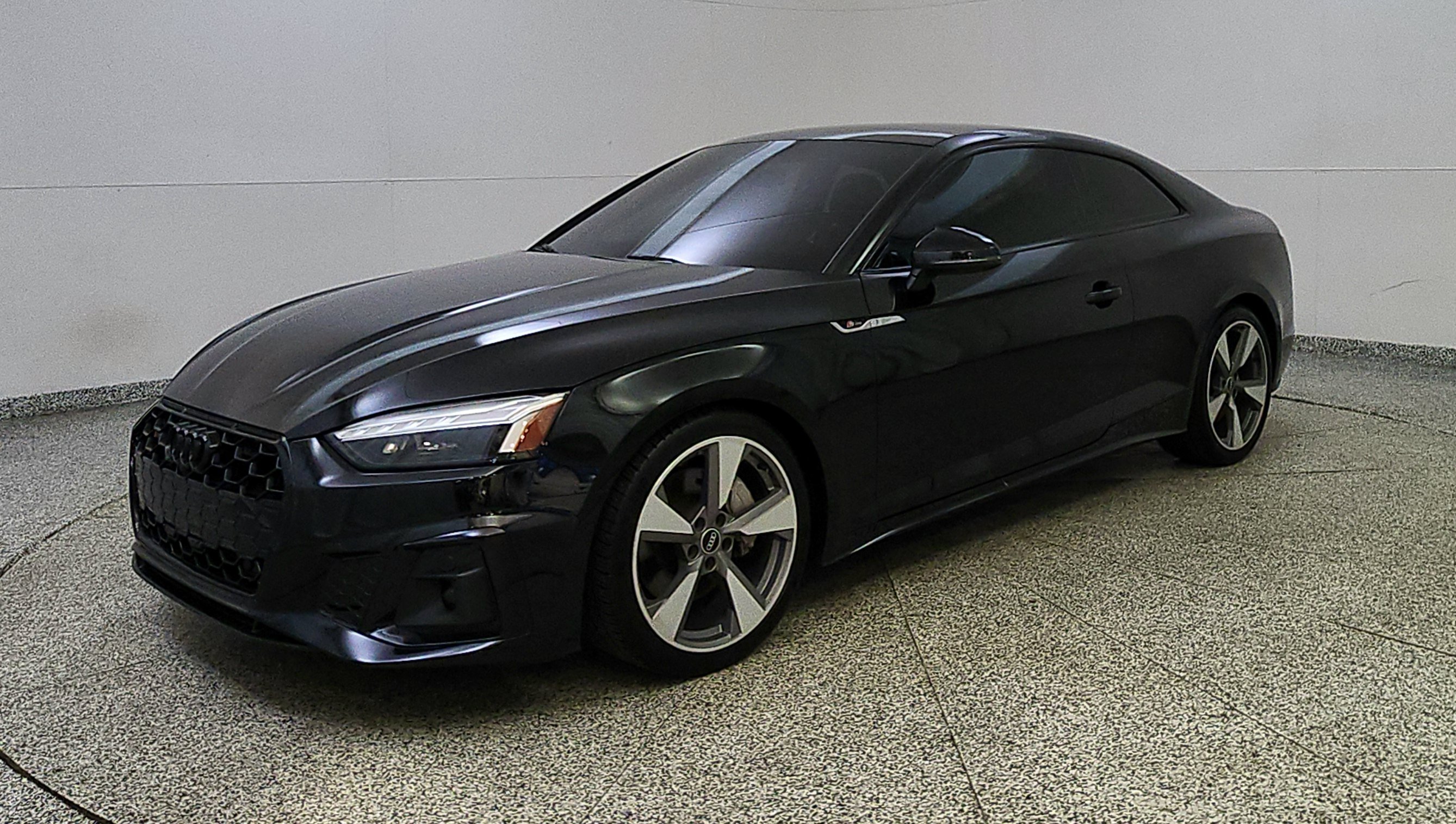 Used 2021 Audi A5 2.0T Premium Plus w/ Premium Plus AWD/4WD image 3