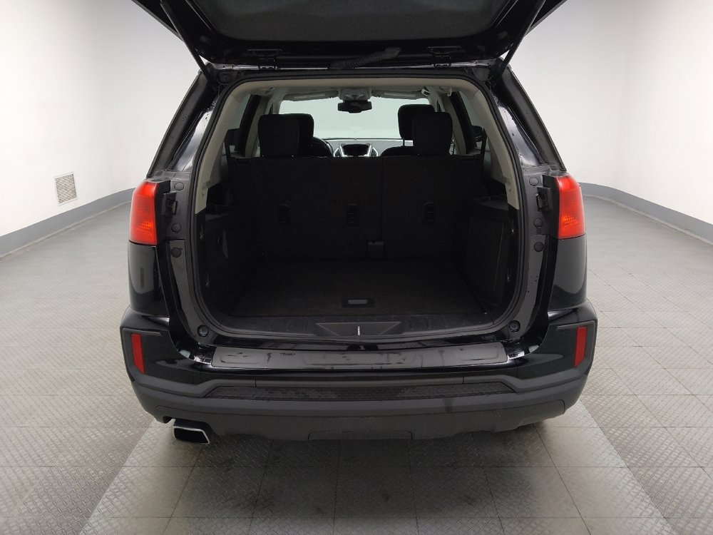 Used 2017 GMC Terrain SLE FWD image 29