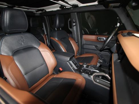 Used 2024 Ford Bronco Outer Banks image 23