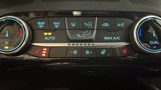 Used 2022 Ford Escape Titanium AWD/4WD image 30