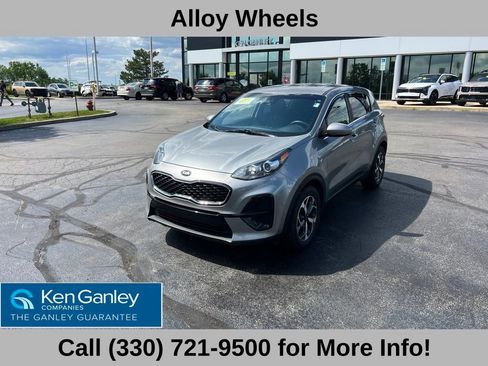 Used 2020 Kia Sportage LX FWD image 2