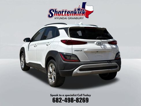 Used 2022 Hyundai Kona SEL w/ Cargo Package FWD image 6