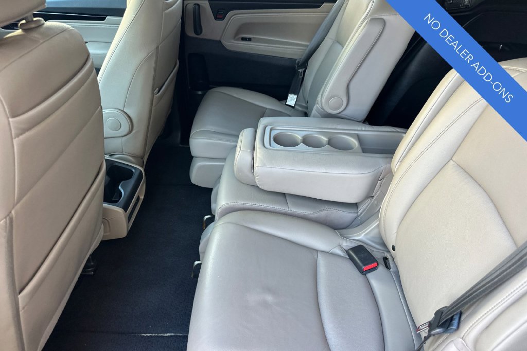 Certified 2022 Honda Odyssey Touring image 13