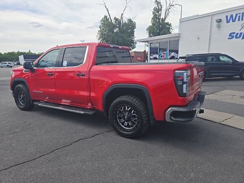 Used 2020 GMC Sierra 1500 SLT AWD/4WD image 7