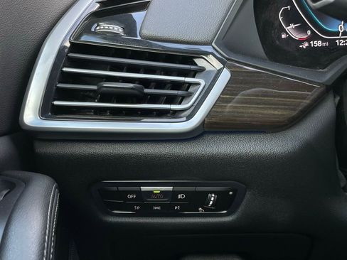 Used 2023 BMW X5 xDrive45e image 15