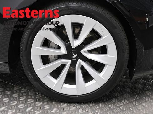Used 2023 Tesla Model 3 Standard Range image 28