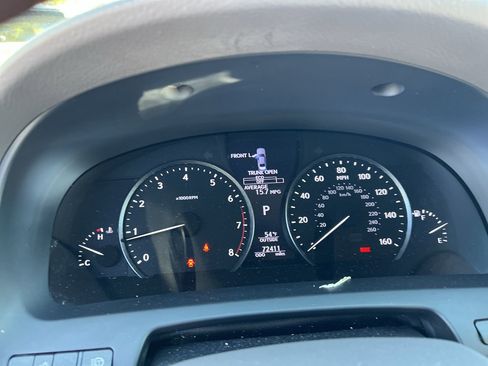 Used 2016 Lexus LS 460 L image 21