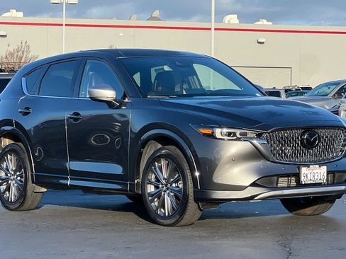Used 2024 MAZDA CX-5 Signature image 5