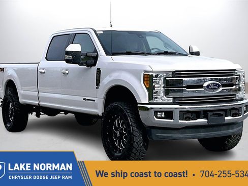 Used 2017 Ford F350 Lariat w/ Tow Technology Bundle image 1