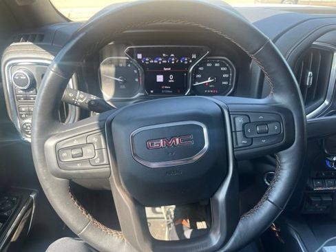 Used 2021 GMC Sierra 1500 AT4 w/ AT4 Premium Package AWD/4WD image 13