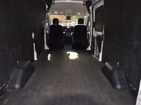 Used 2023 Ford Transit 250 Medium Roof w/ Load Area Protection Package image 35