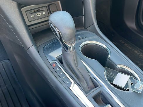 Certified 2024 Chevrolet Equinox LT image 21