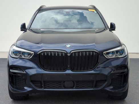 Used 2022 BMW X5 M50i w/ Executive Package AWD/4WD image 3
