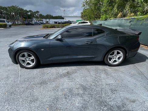 Used 2022 Chevrolet Camaro LT image 2