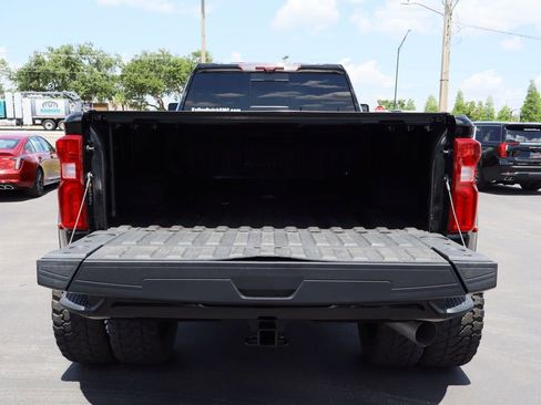 Used 2022 Chevrolet Silverado 3500 High Country w/ Technology Package AWD/4WD image 27