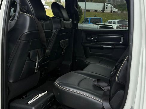 Used 2017 RAM 3500 Laramie Longhorn image 6