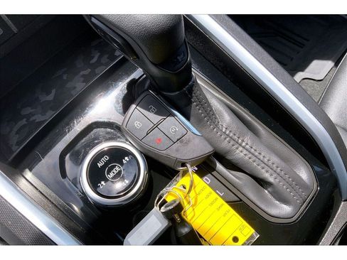 Used 2024 Chevrolet Colorado Trail Boss w/ Advanced Trailering Package AWD/4WD image 14